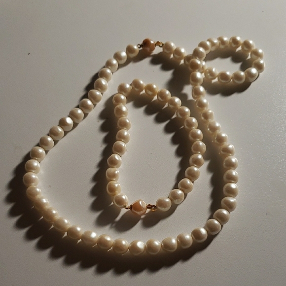 Vintage Fresh Water Pearl Necklace & Bracelet Set - Picture 8 of 10